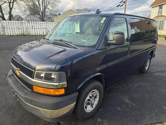 2020 Chevrolet Express Passenger 3500